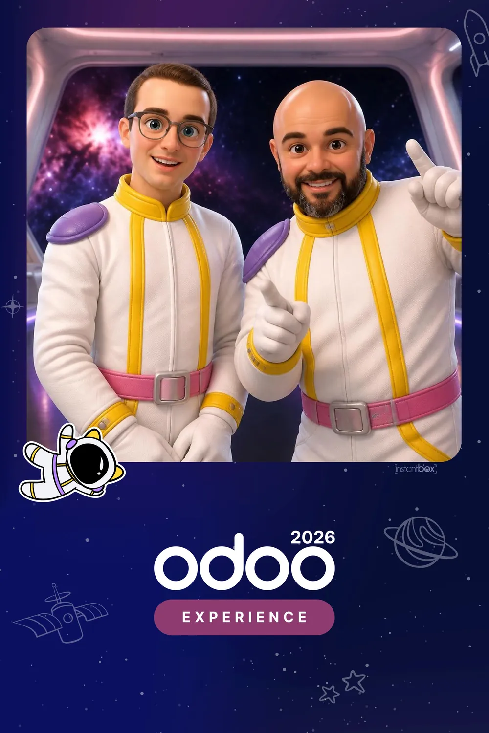 Deux invités transformés en astronautes devant un hublot spatial par l'IA du photobooth InstantBox